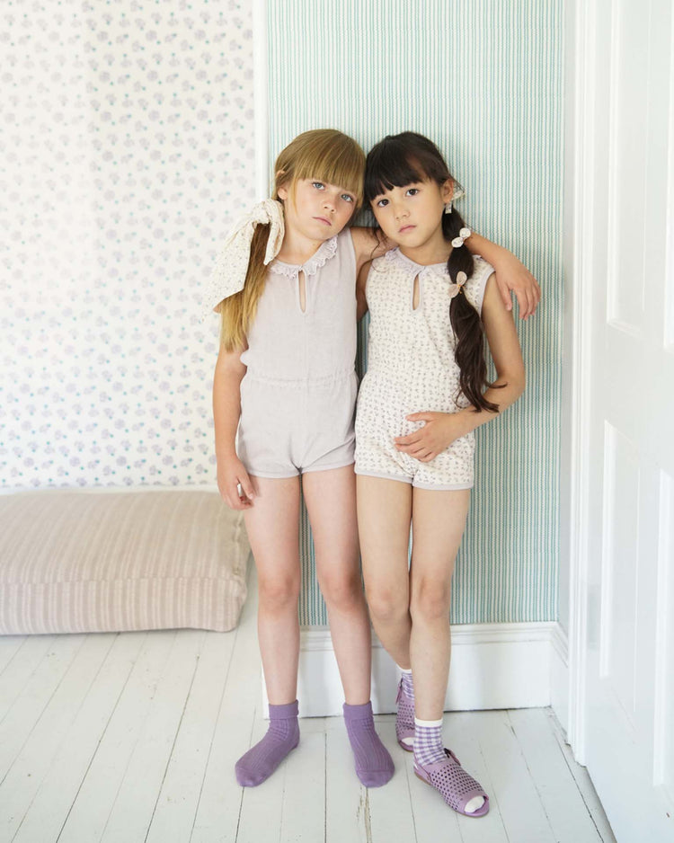 soor ploom club shortall in seashell kids Little