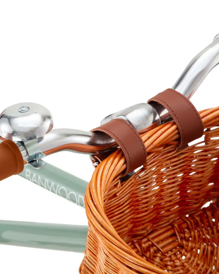 classic bike 16" in forest
