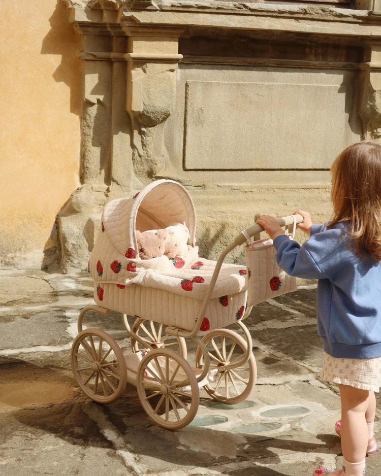 konges sløjd minnie tulle doll pram in strawberry play Little