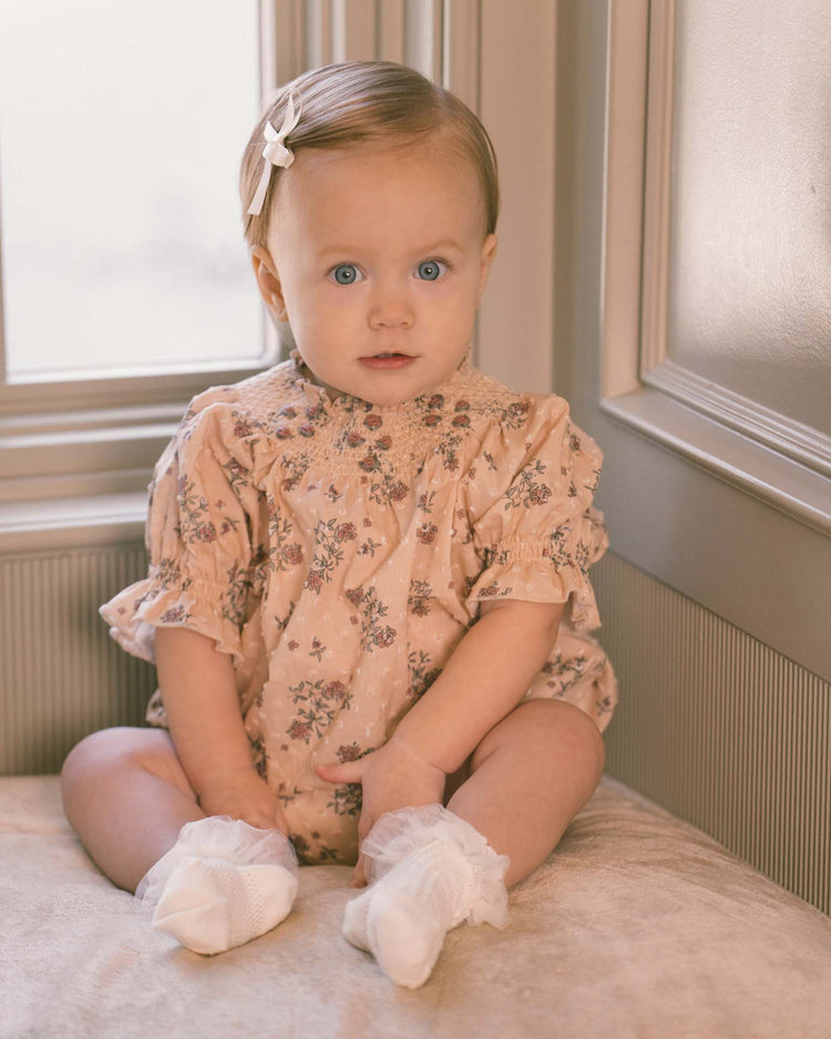 ruffle socks in spice + ivory