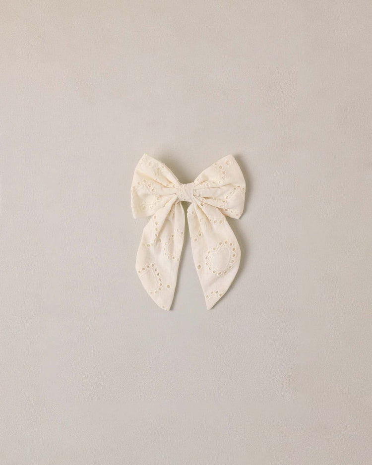 noralee everly bow in ivory accessories Little