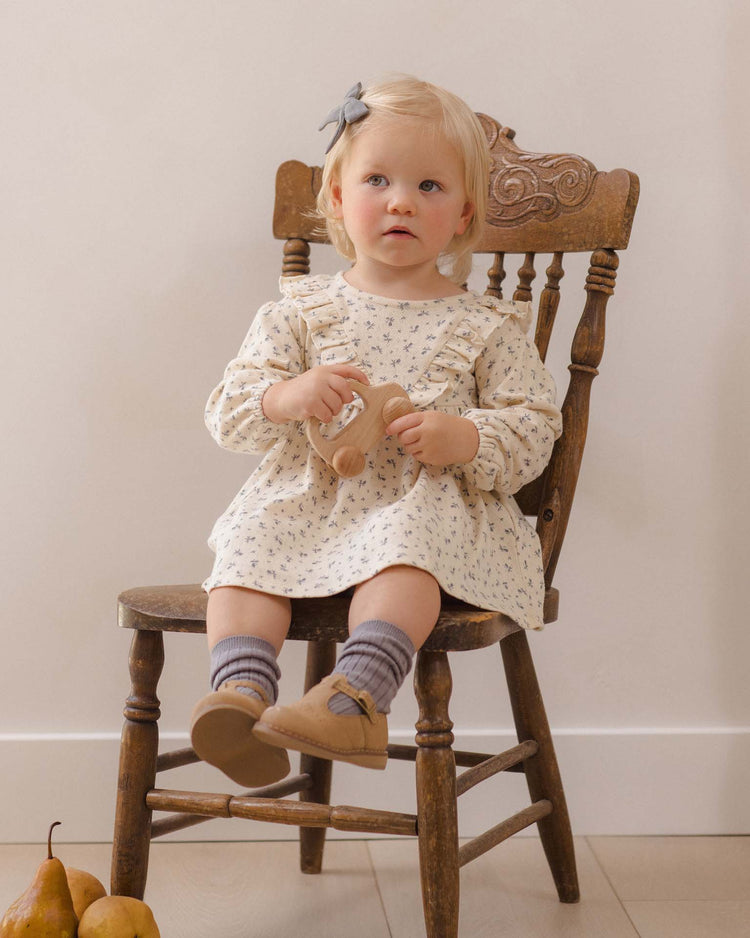 quincy mae long sleeve ruffle v dress in blue ditsy baby Little