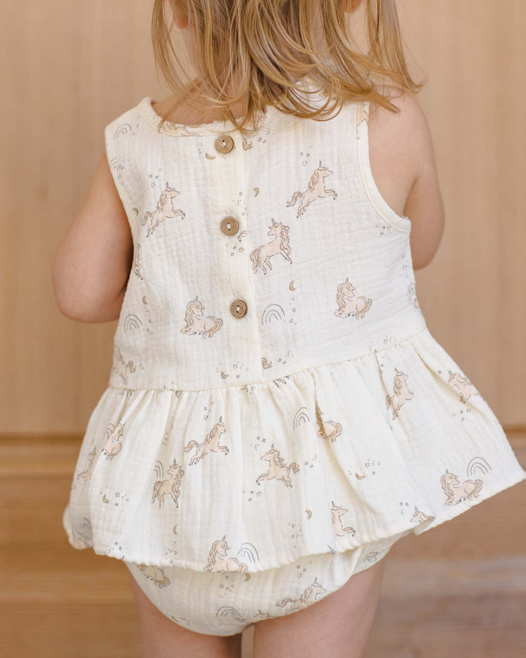quincy mae sleeveless peplum set in unicorns baby Little