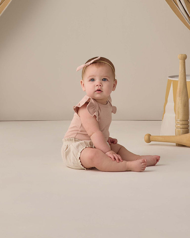quincy mae flutter sleeve bodysuit in blush baby Little