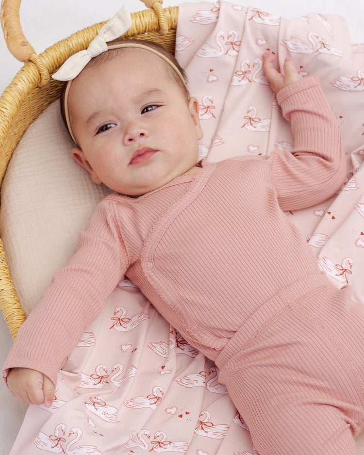 quincy mae ribbed legging in pink baby Little