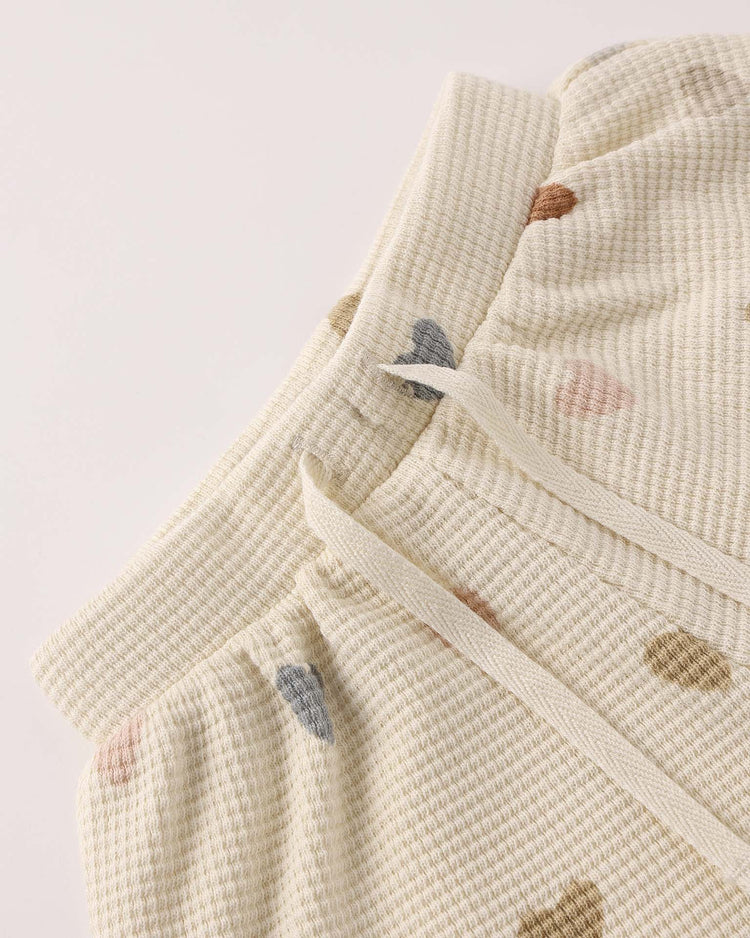 quincy mae waffle tee + short set in confetti hearts baby Little