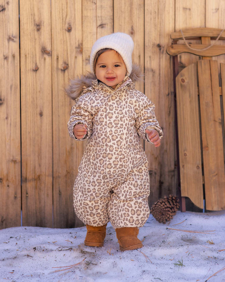 ski snowsuit in leopard
