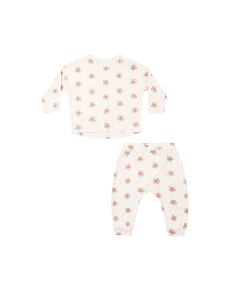 long sleeve tee + pant set in pink daisies