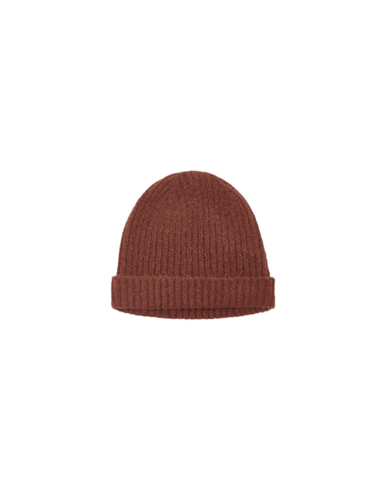 beanie in brick