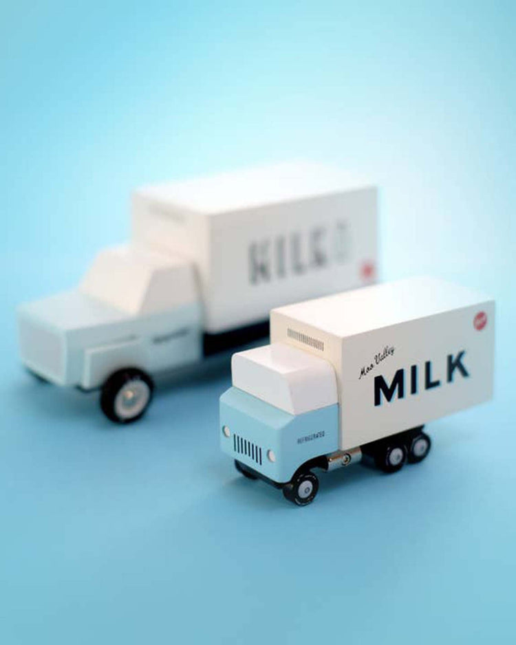 Little candylab play milk truck candycar
