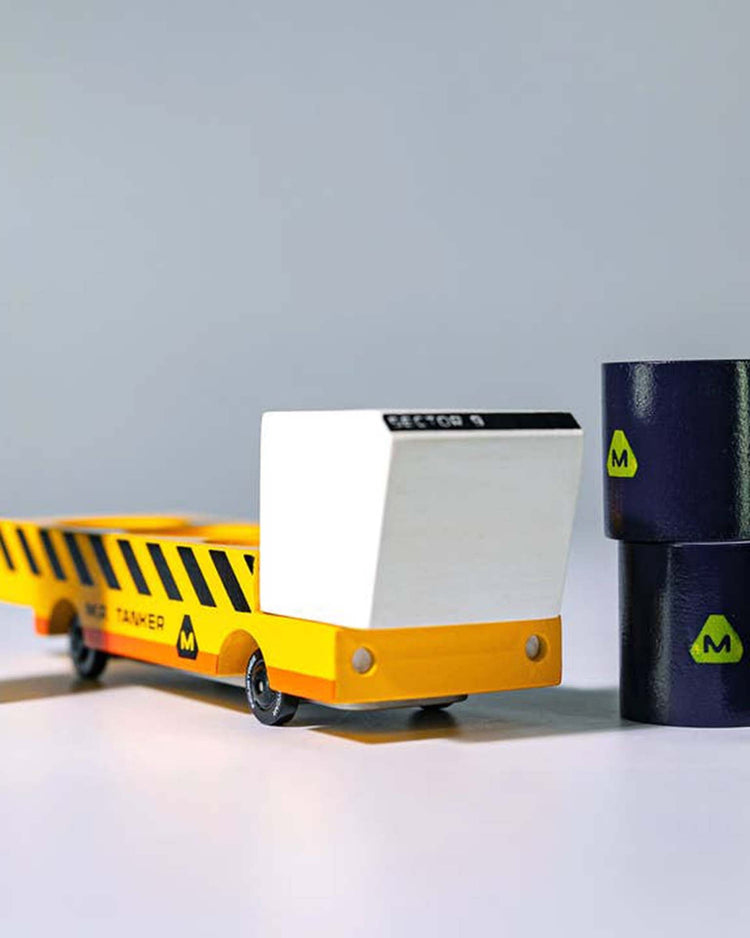 Little candylab play tow racer