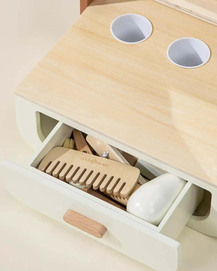 Little coco village play wooden beauty station playset and accessories