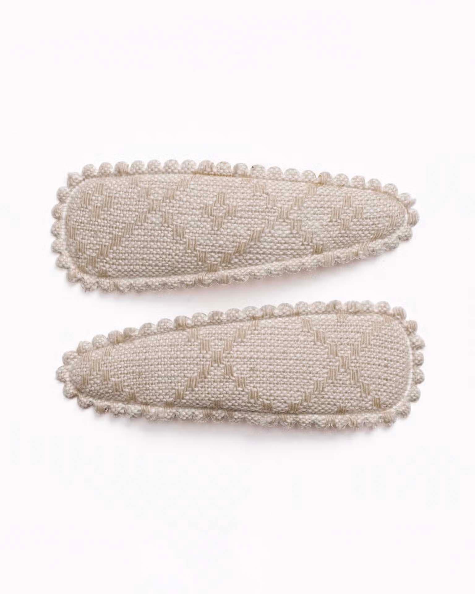Little frankie + claude accessories ecru raised stitch hair clips