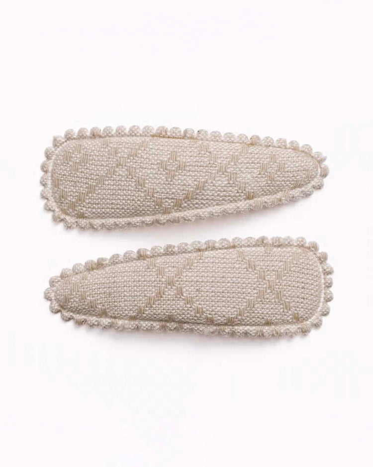 Little frankie + claude accessories ecru raised stitch hair clips