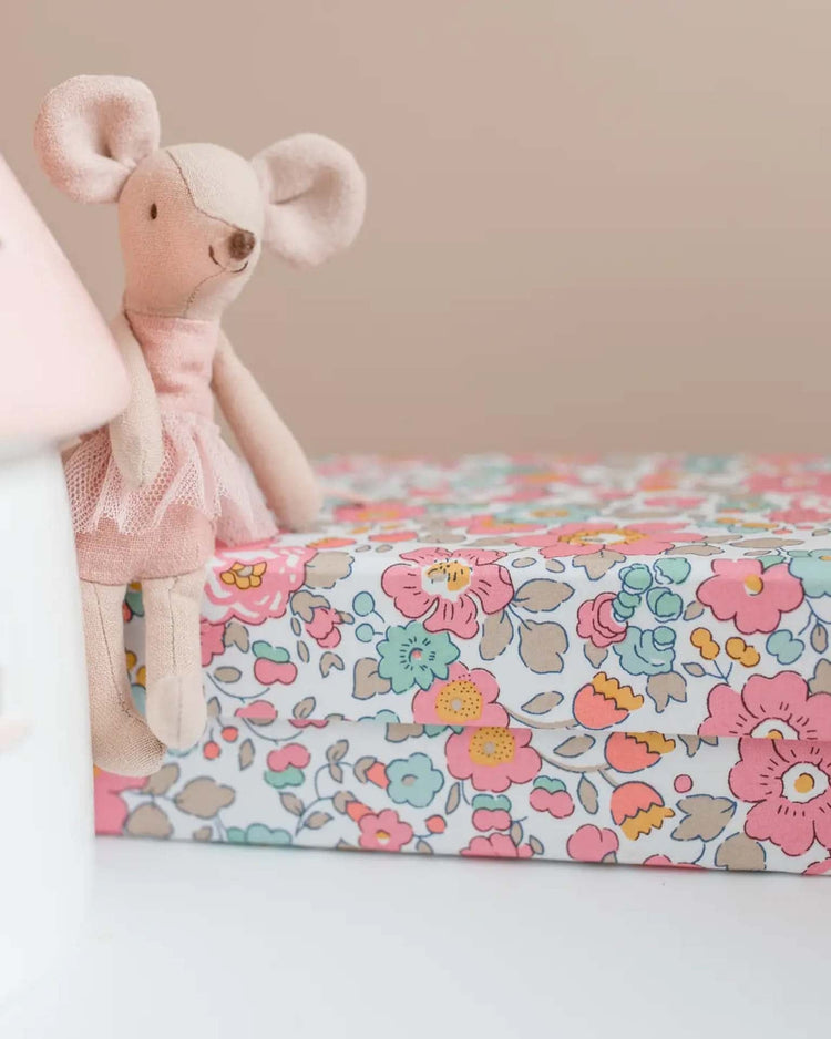 josie joan's poppy hair pretties box accessories Little