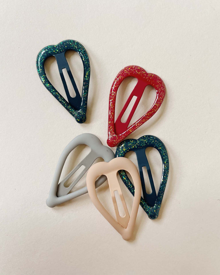 Little konges sløjd accessories heart clips pack of 10