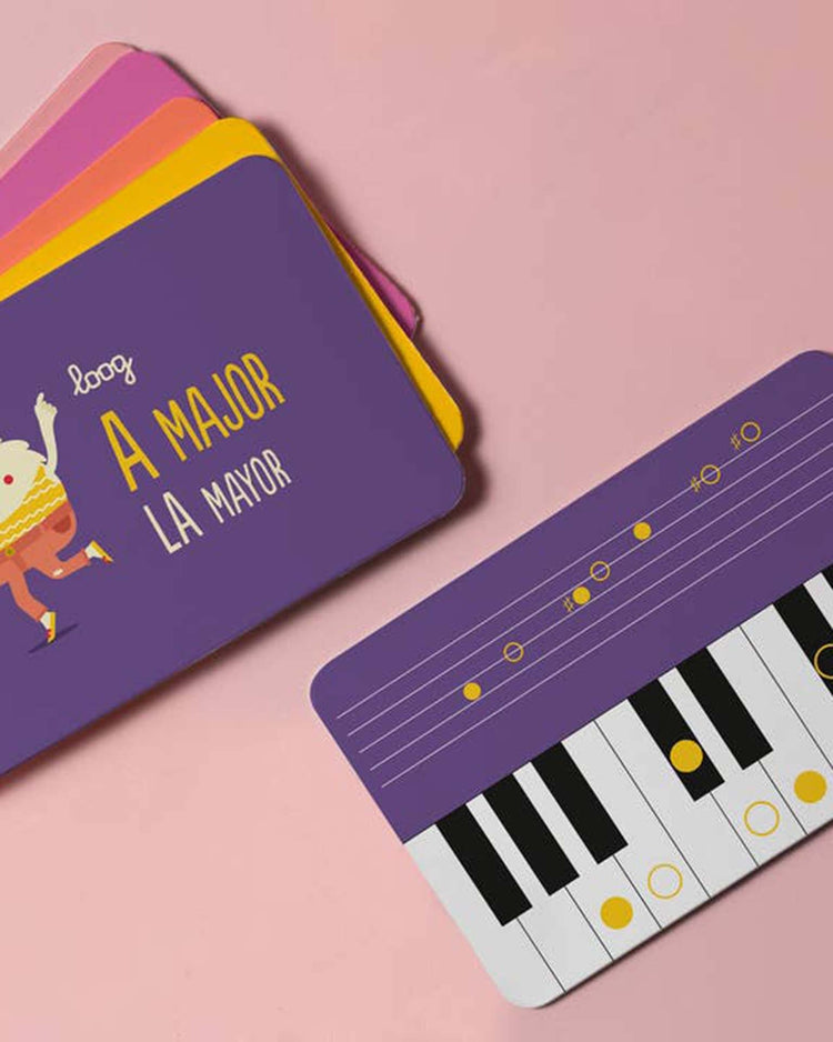 Little loog guitars play loog piano