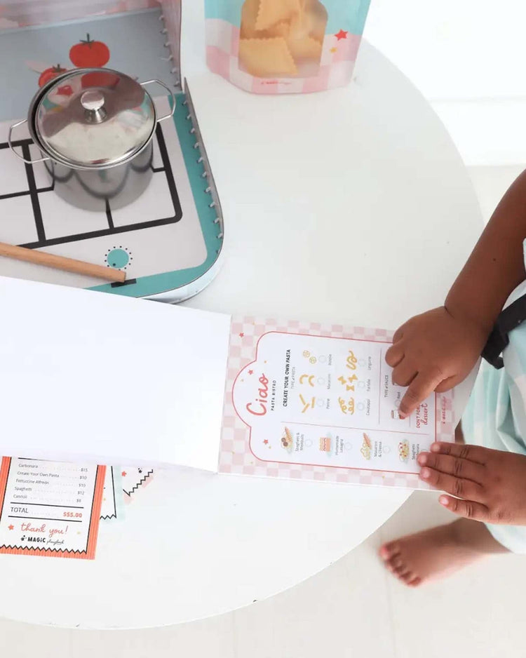 Little magic playbook Paper + Party pasta shop pretend play kit