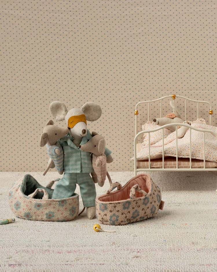 maileg baby mouse in carry cot - rose play Little