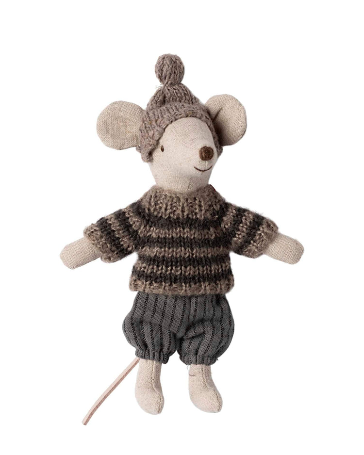 Little maileg play big brother winter mouse with ski set in grey