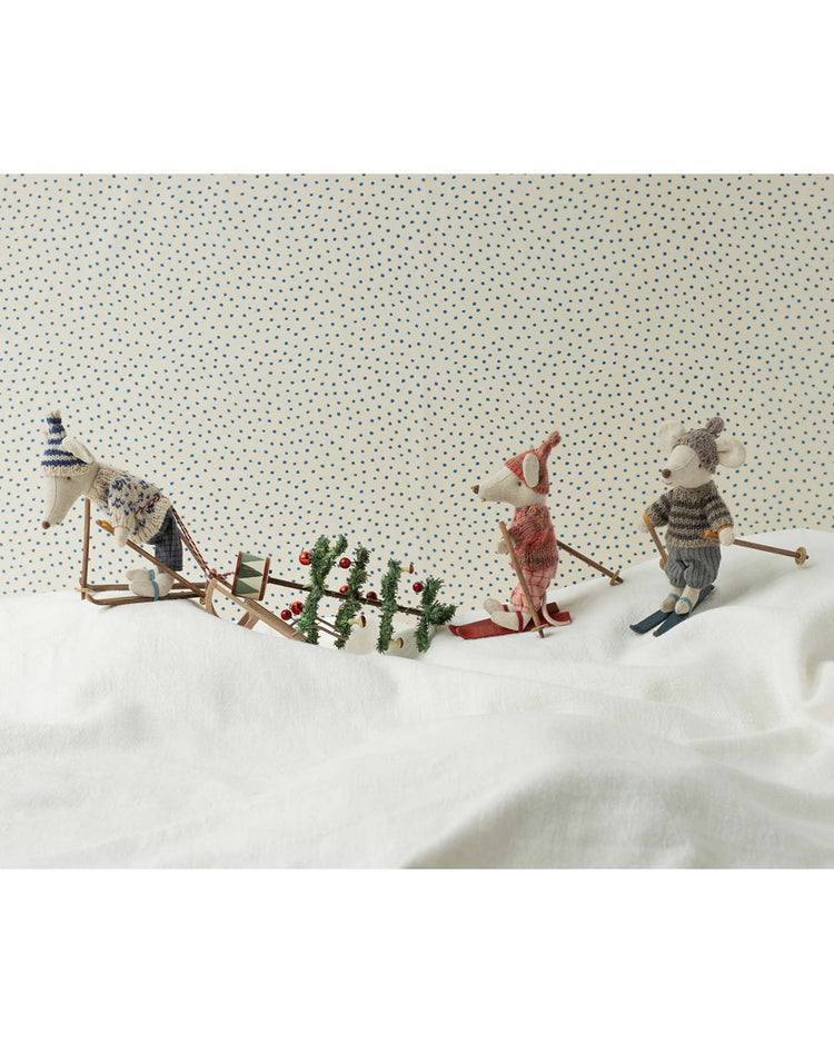 maileg big sister winter mouse with ski set in rose play Little