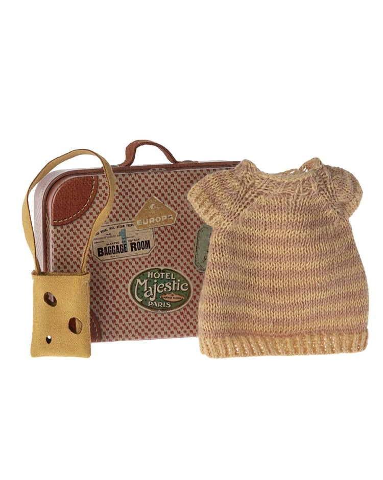 Little maileg play knitted dress + bag in suitcase for big sister mouse