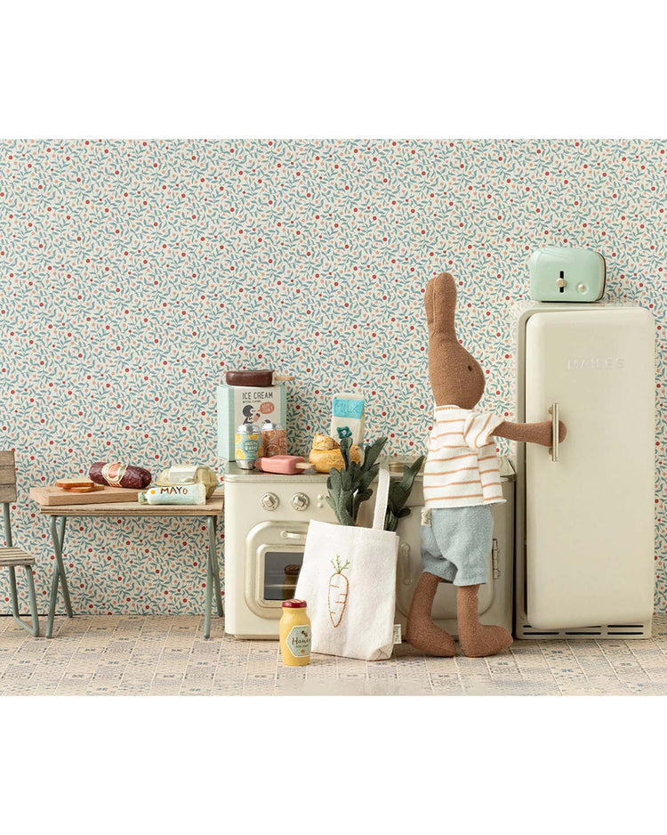 Little maileg play miniature grocery box
