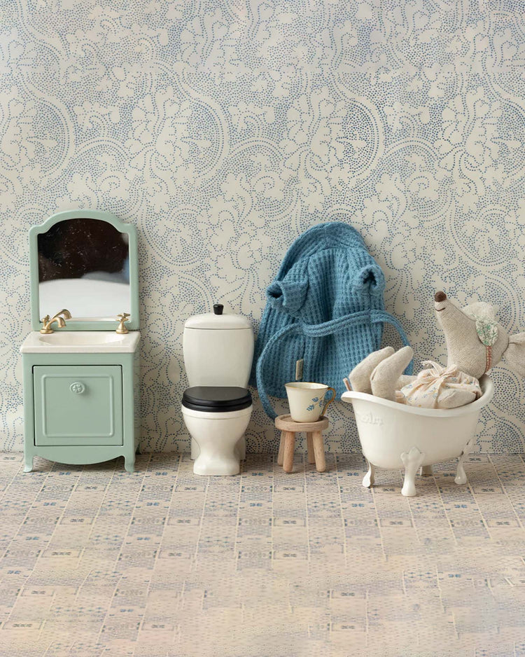 maileg mouse sink dresser in mint play Little