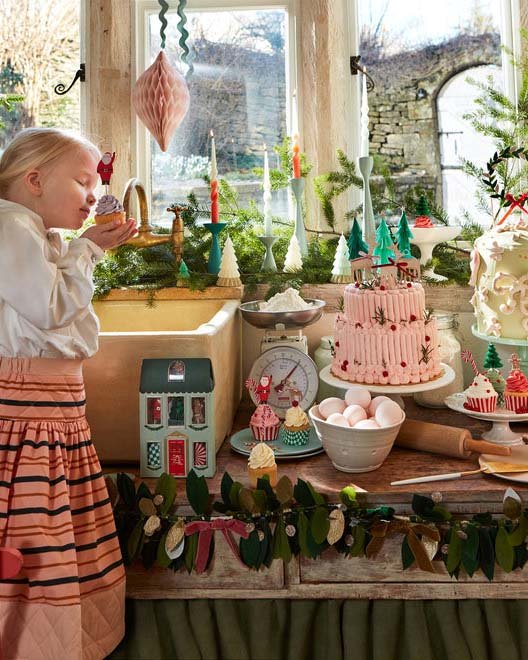 meri meri festive house cupcake kit party Little