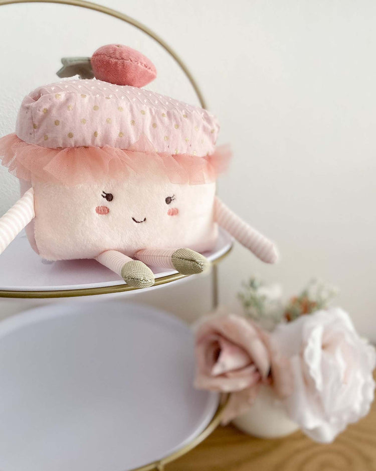 Little mon ami play frenchie cake slice