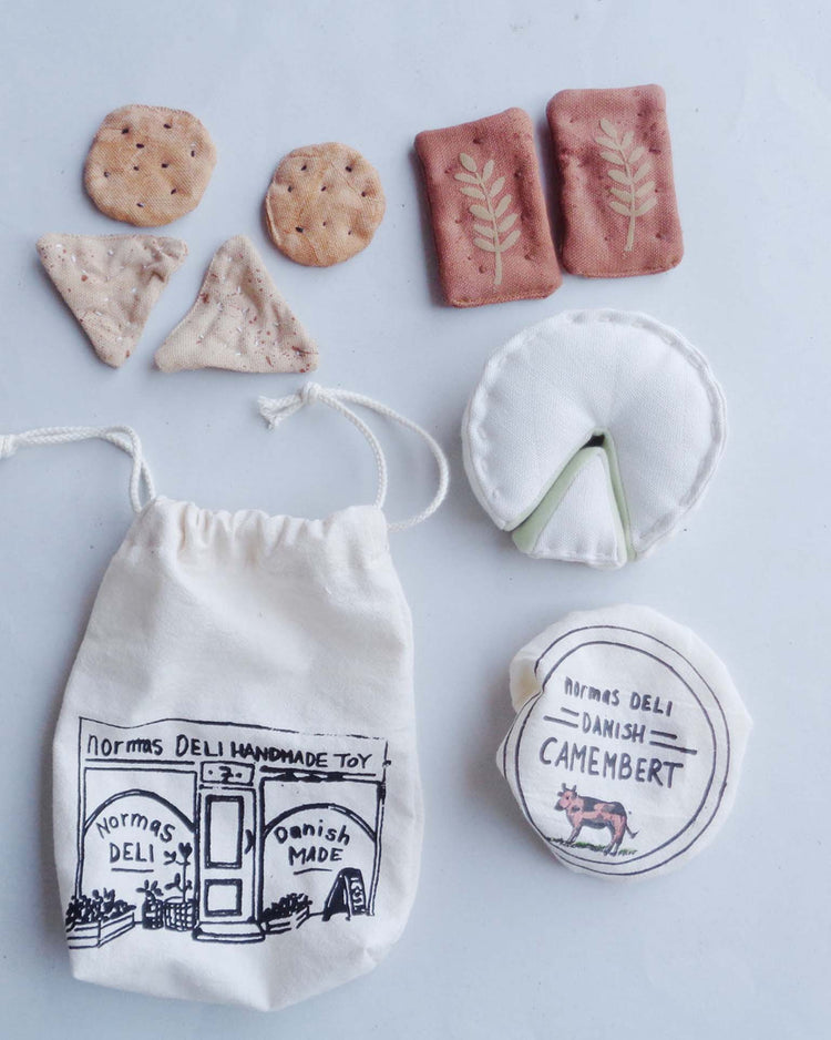 Little normadot play cheese + crackers soft toy