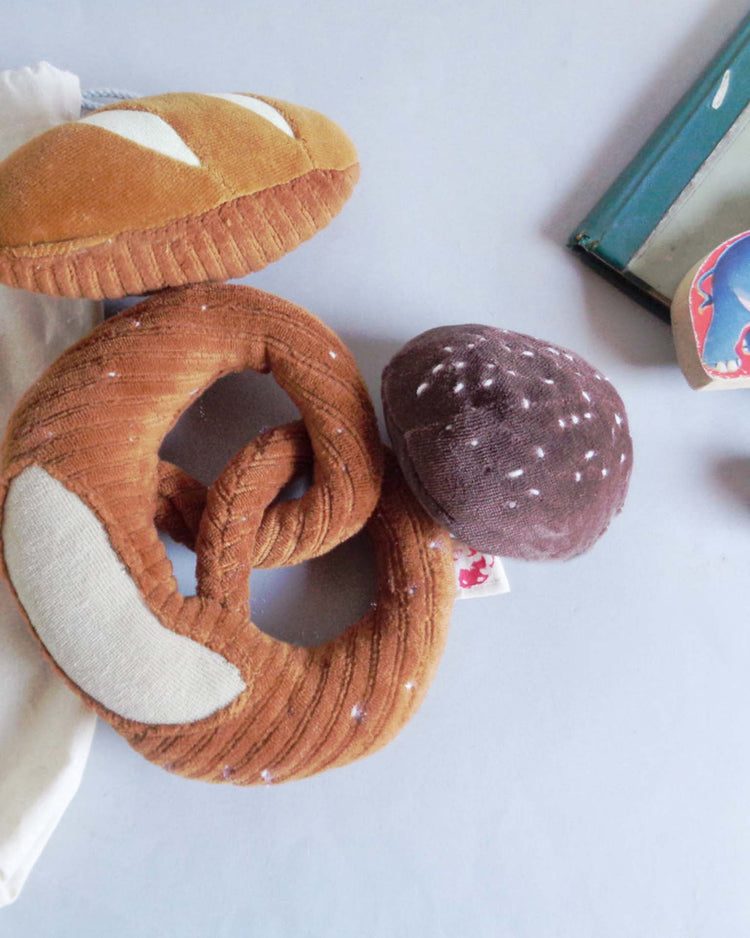 normadot normas bakery bread activity toy set play Little