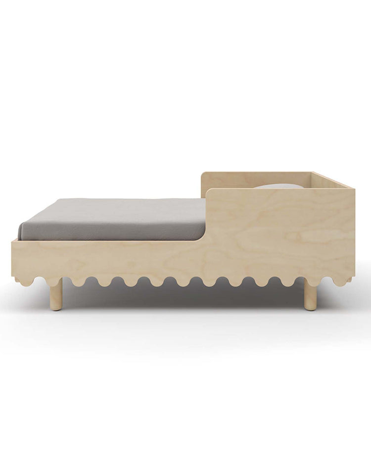 Little oeuf home moss toddler bed in birch