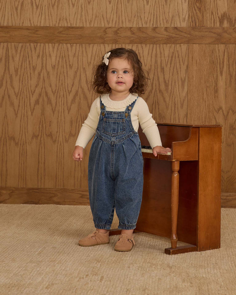 Little rylee + cru kids ruffle collar bodysuit in natural