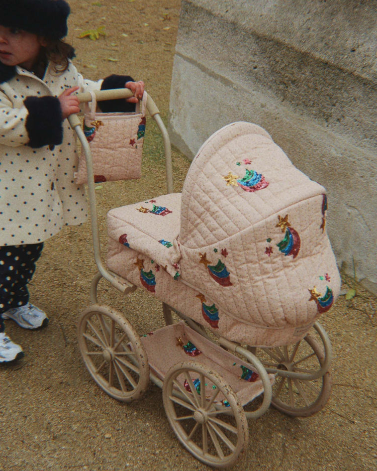 konges sløjd minnie tulle doll pram in rainbow star play Little