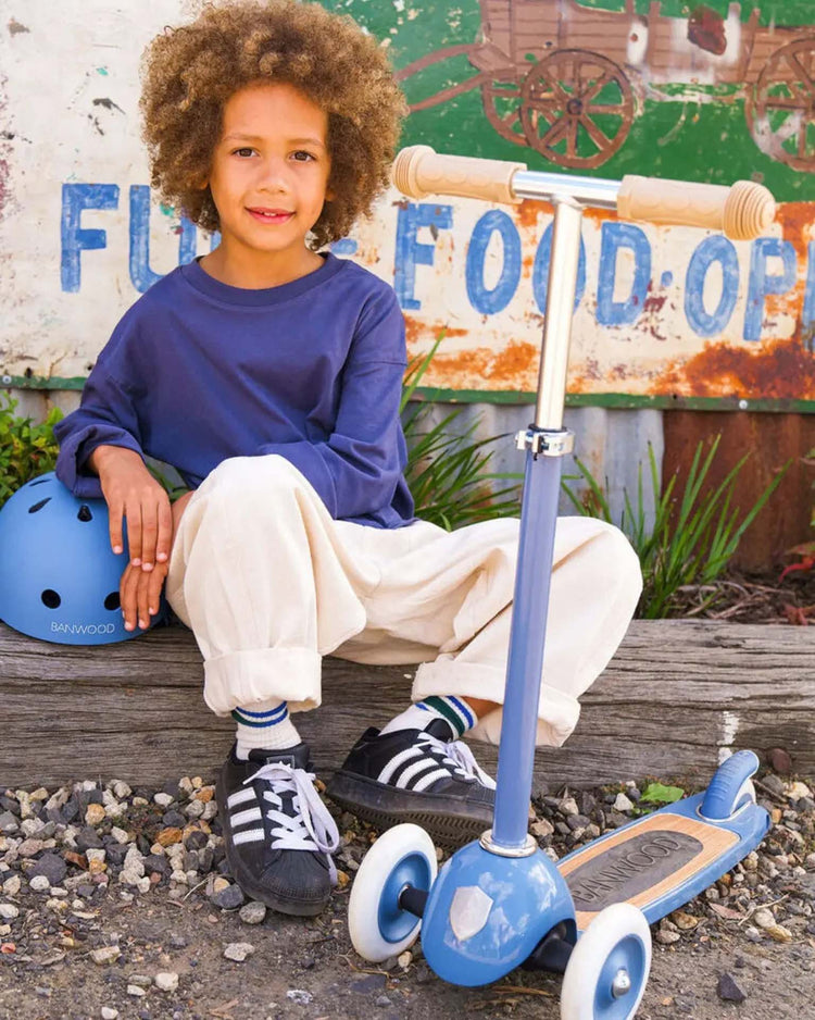 banwood banwood scooter in blue play Little