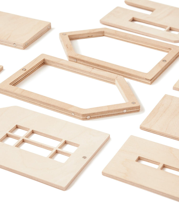 Little babai play small magnetic dollhouse in natural