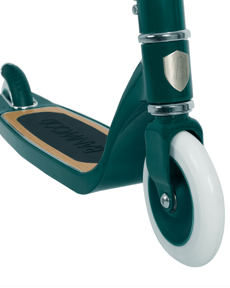 banwood banwood maxi scooter in green play Little