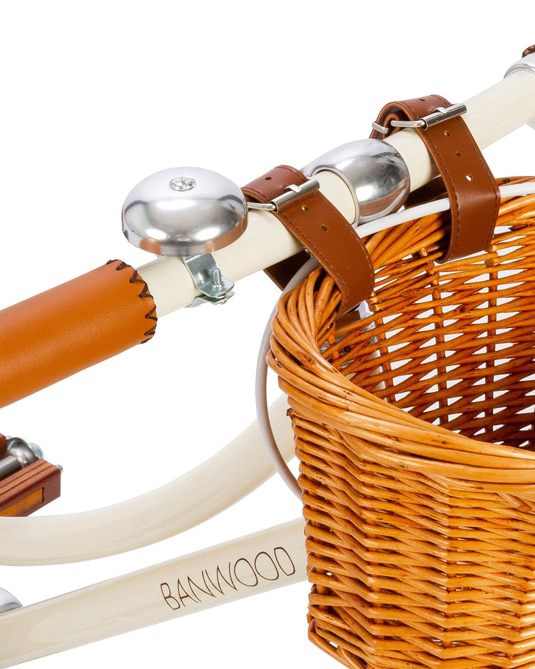 Little banwood play classic bike in cream