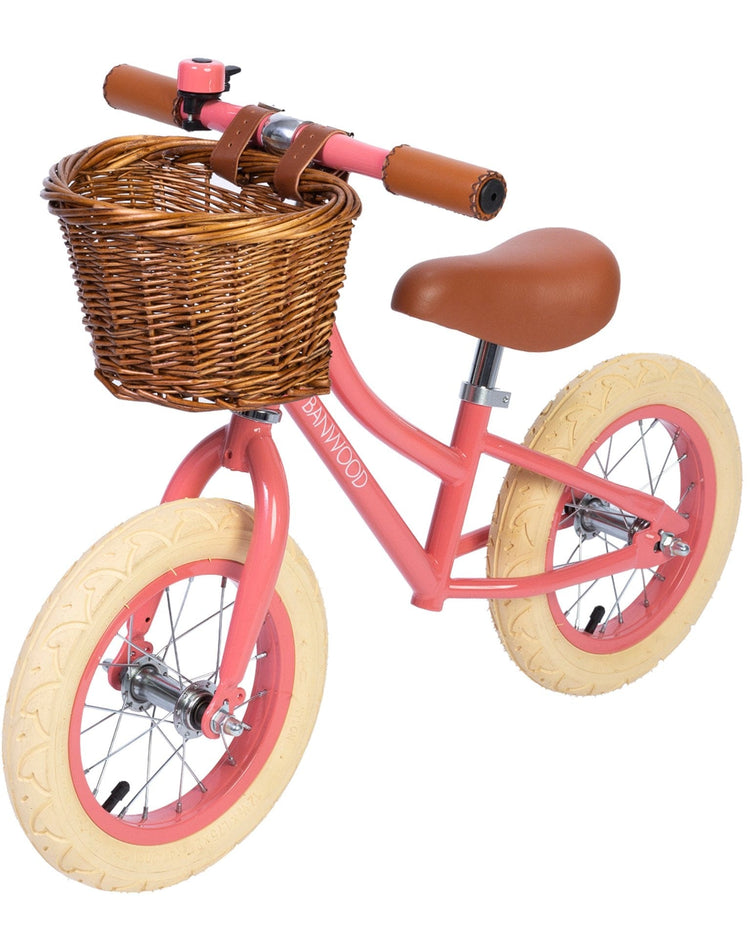 banwood balance bike in coral play Little