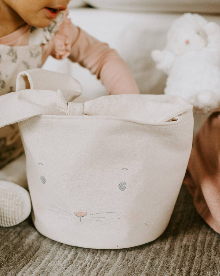 Little bunnies by the bay play bun bun basket in cream