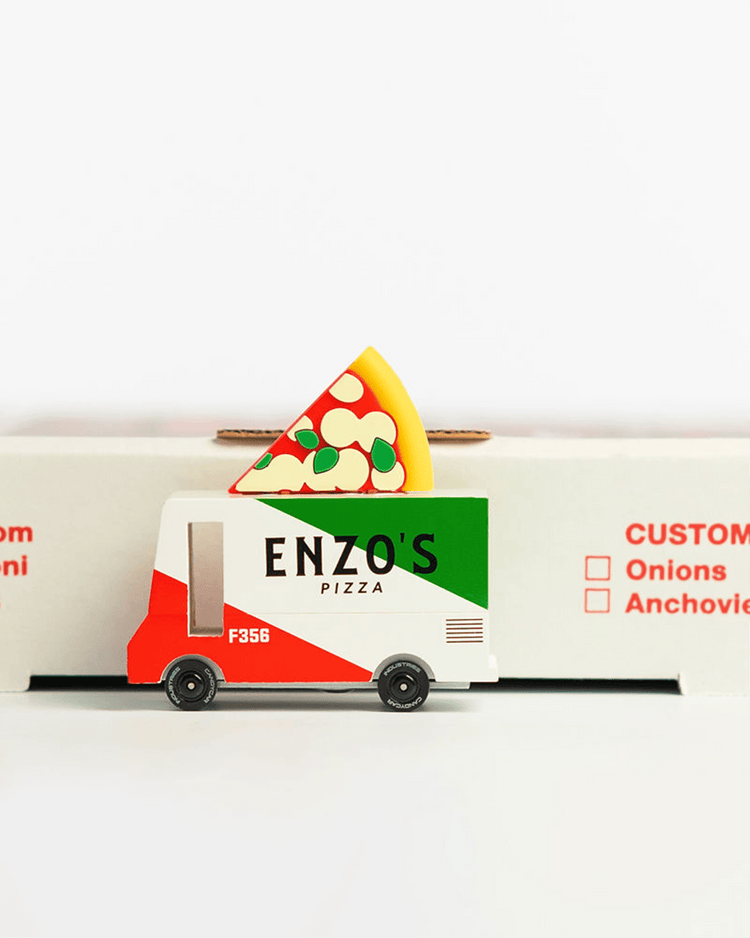 Little candylab play pizza candyvan
