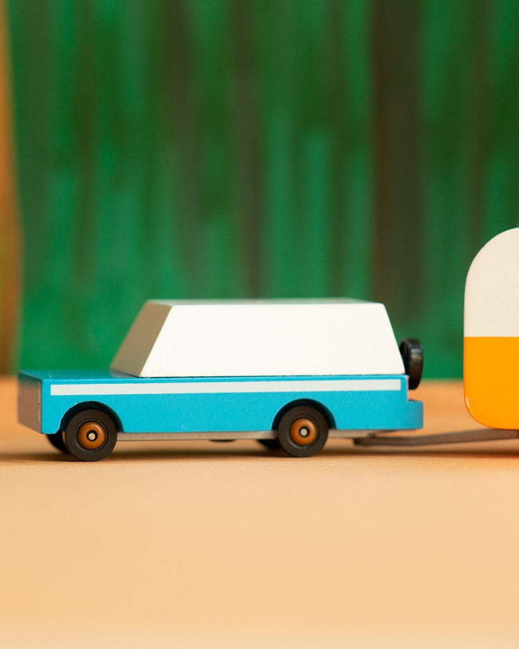 Little candylab play rosebud trailer candycar