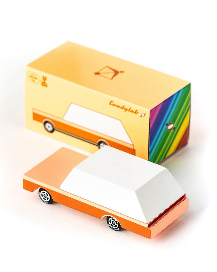 Little candylab play the dart candycar
