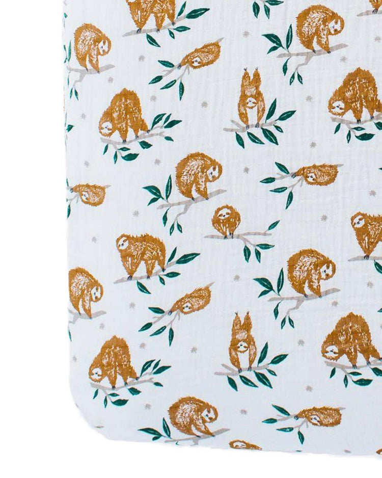 Little clementine kids room slow living crib sheet