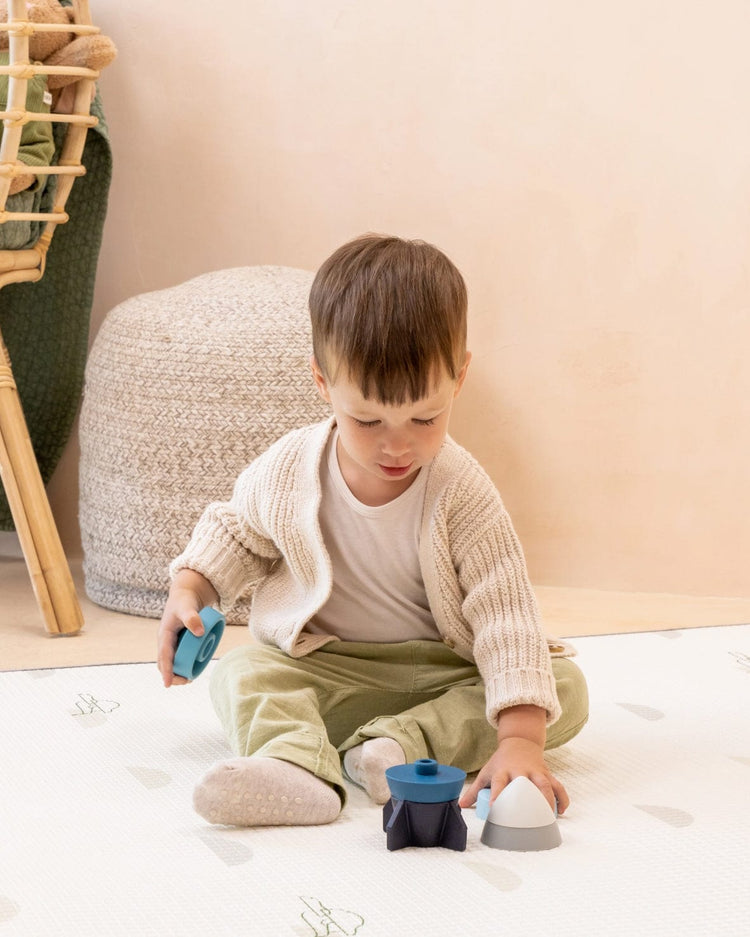 Little coco village play silicone stackable rocket
