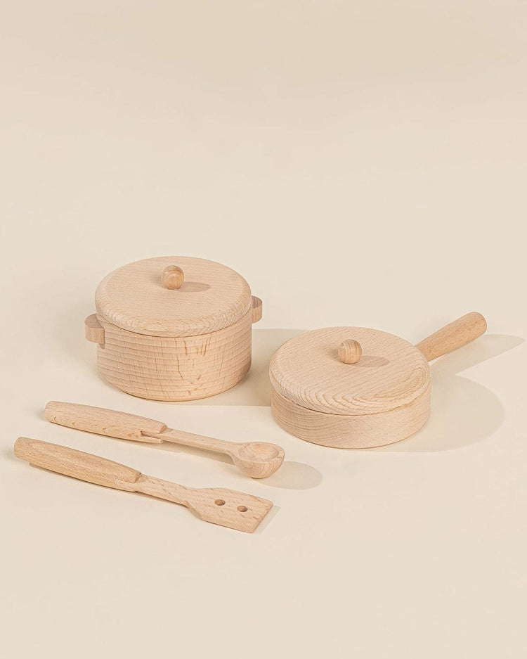 Little coco village play wooden pots + pans playset