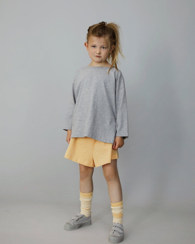 Little gray label girl oversized shorts in apricot
