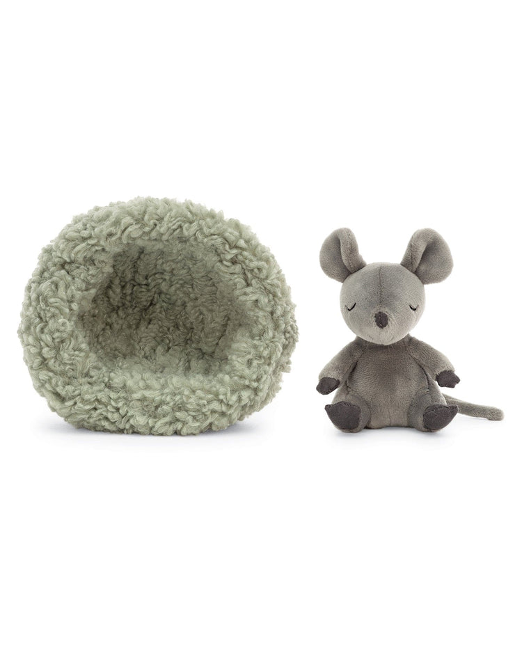 Little jellycat play hibernating mouse