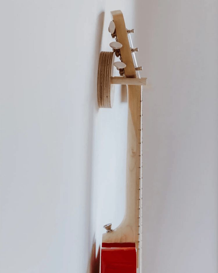 loog guitars loog wall hanger play Little